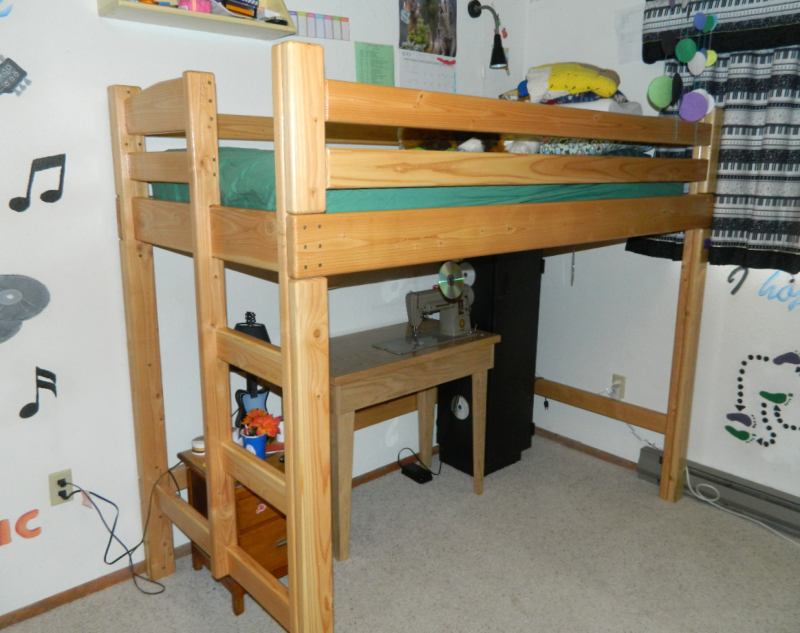  building a bunk bed, Martin also modified the design to make a loft