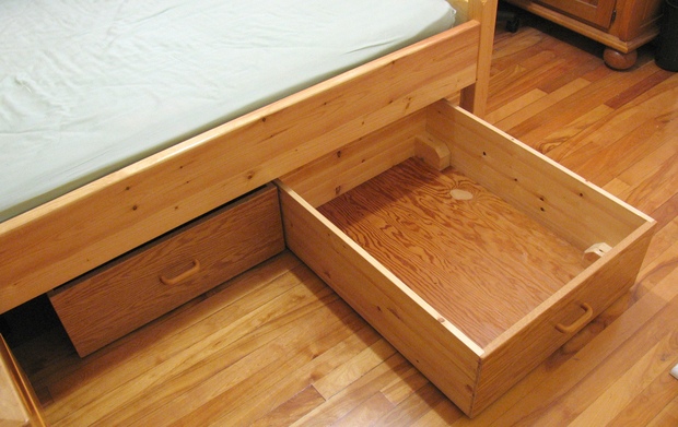 Under bed drawers