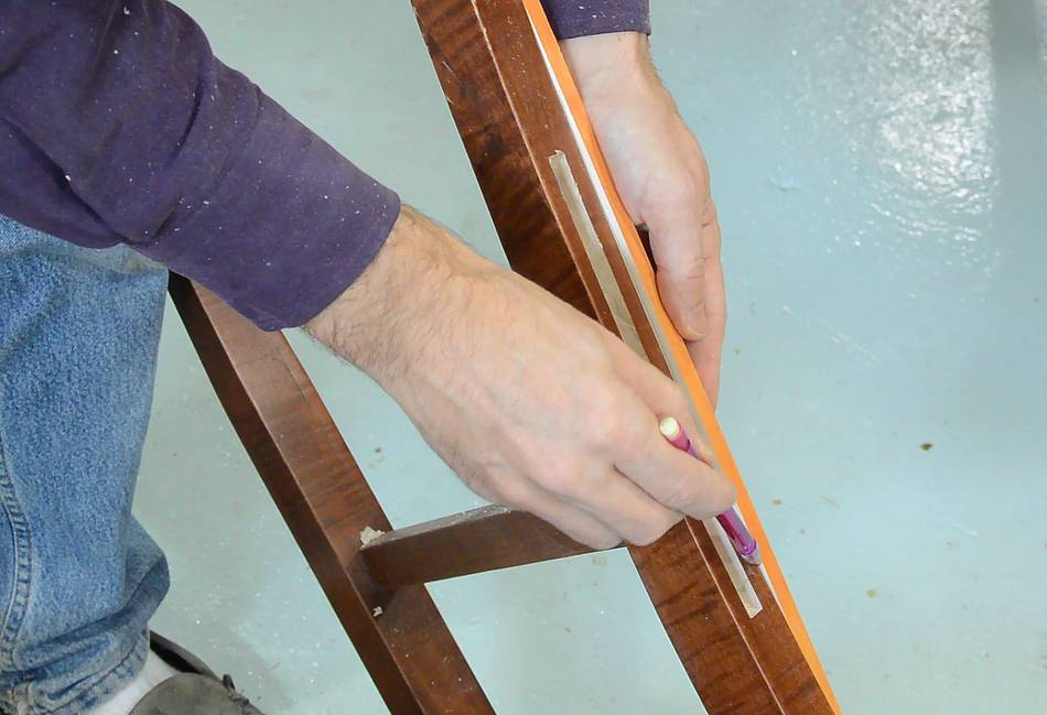 Repairing a broken chair leg