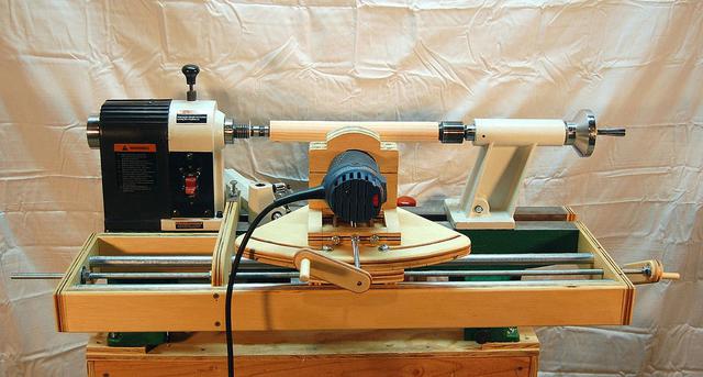 Brian Kerr's router lathe