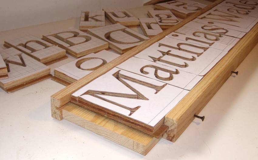 Making 3D letters with the pantograph