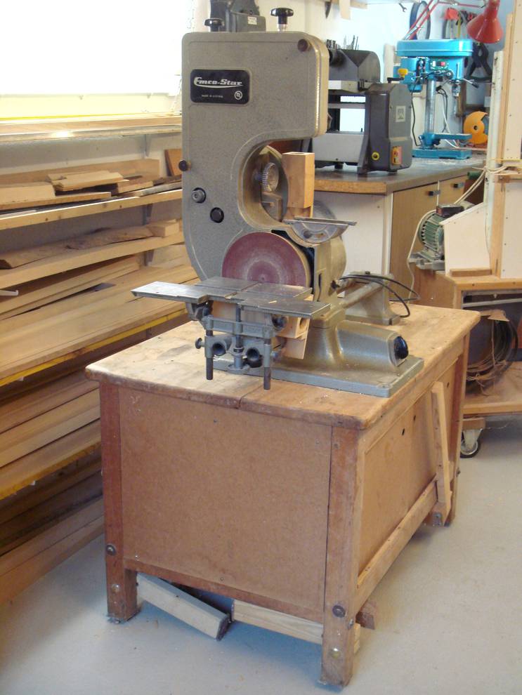 Emcostar woodworking machine