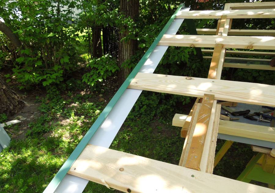 building a shed - metal roofing