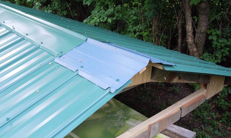 building a shed - metal roofing
