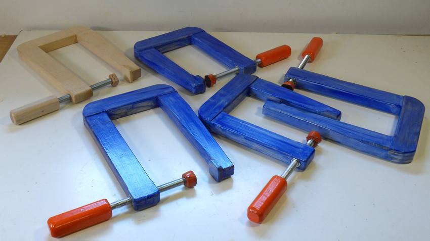 Long-reach wooden C-clamps