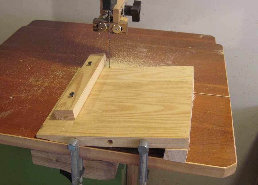 dovetail joints on the bandsaw