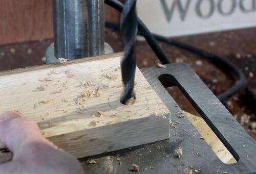 Making round drawer knobs, no lathe required