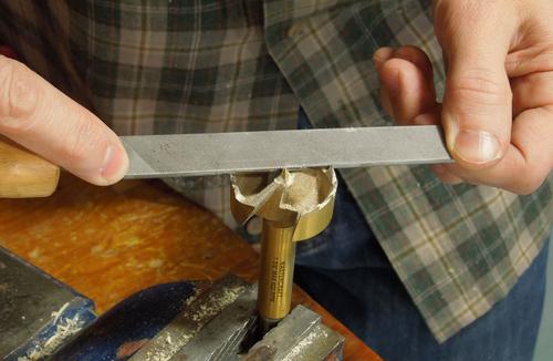 HOW TO SHARP DRILLS FOR METAL 