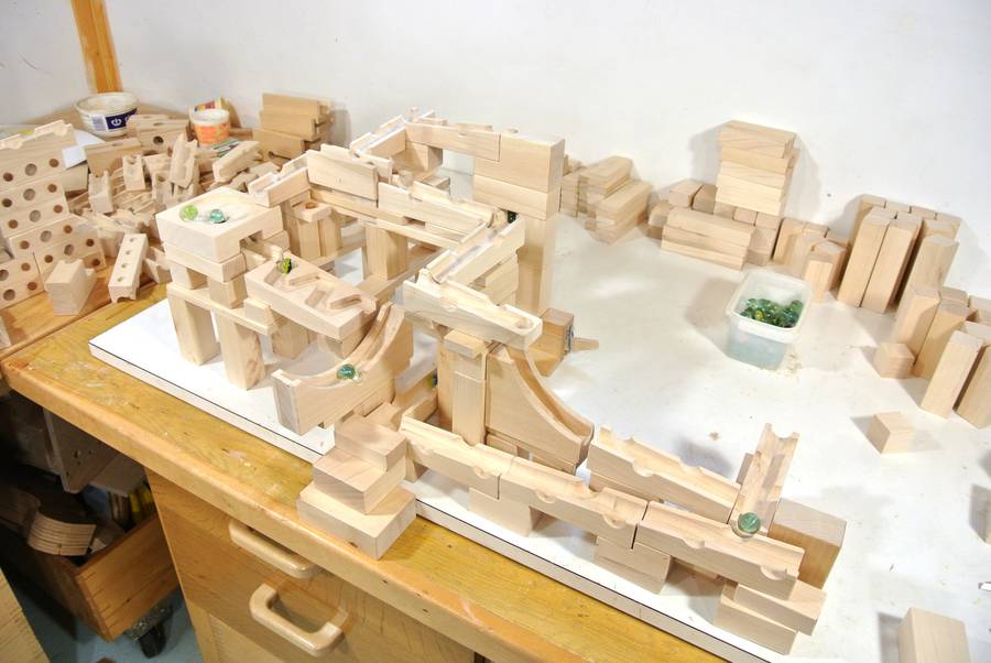 Tracks built with the marble run building blocks