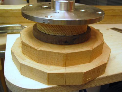 Turning a segmented bowl