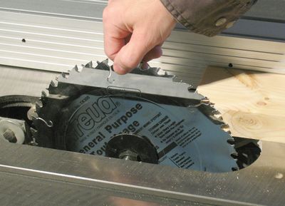 why does my table saw blade wobble?