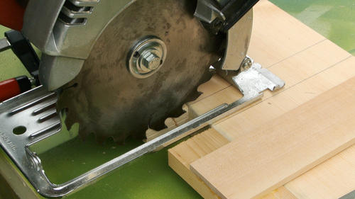 Dado cut with online circular saw