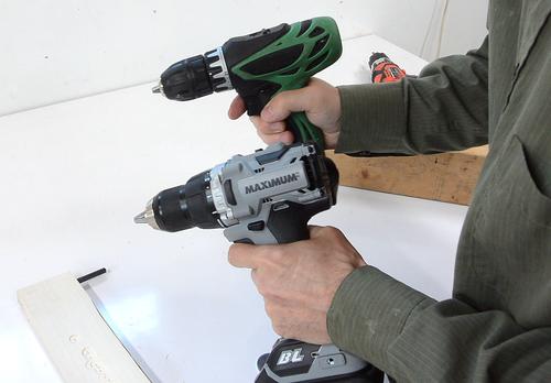 Brushless and discount non brushless drills